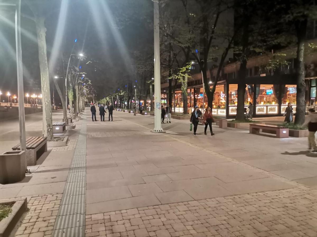 Calla 5 Apartment - Main Square, In The City Shopping Center - Parking Slot With Security And Video Camera Üsküp Dış mekan fotoğraf
