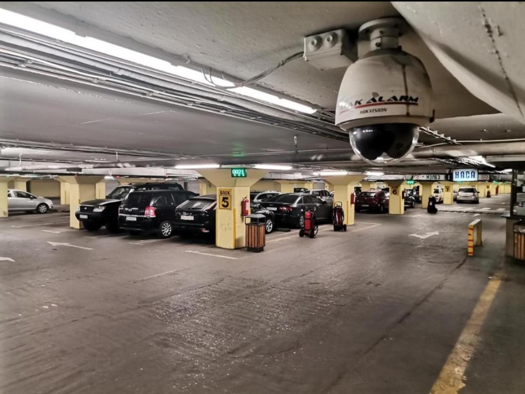 Calla 5 Apartment - Main Square, In The City Shopping Center - Parking Slot With Security And Video Camera Üsküp Dış mekan fotoğraf
