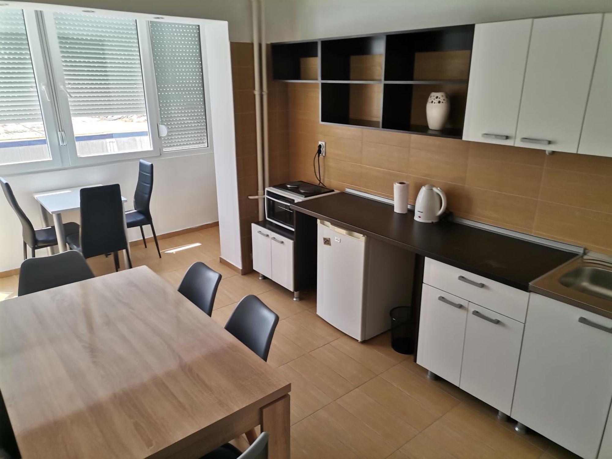 Calla 5 Apartment - Main Square, In The City Shopping Center - Parking Slot With Security And Video Camera Üsküp Dış mekan fotoğraf
